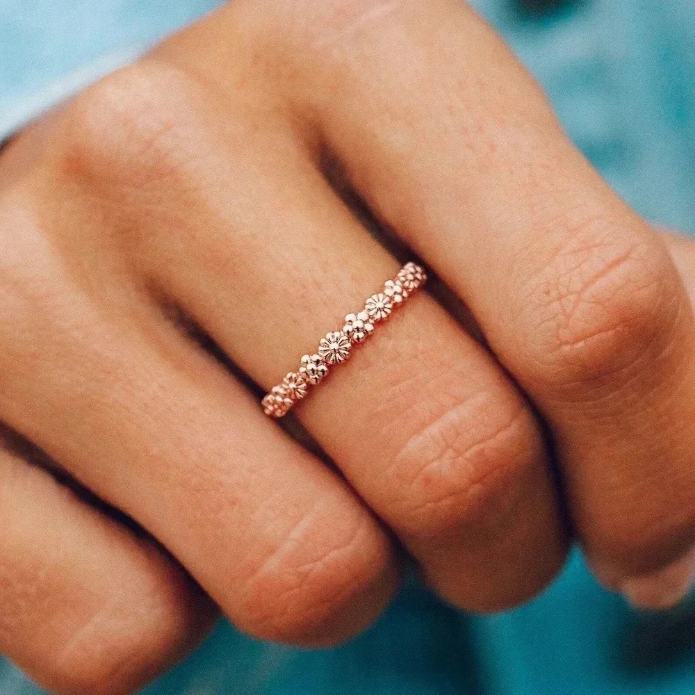 PURA VIDA ROSE GOLD FLORAL STACKING RING - Picture 2 of 3